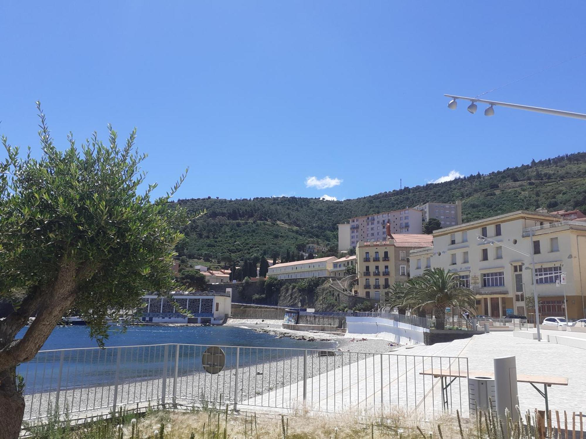 Bel Appartement Bord De Mer แซร์แบ ภายนอก รูปภาพ